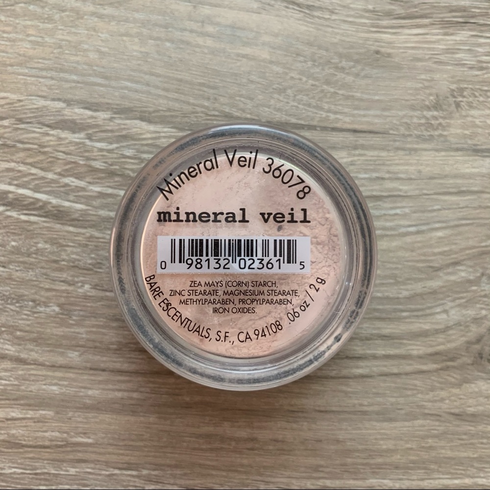 BareMinerals i.d. Mineral Veil